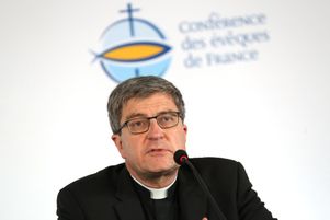 Mgr Eric de Moulins-Beaufort, archevêque de Reims et président de la Conférence des évêques de France, ici en avril 2022, a ouvert mardi 28 mars le rendez-vous bisannuel de printemps des évêques de France.